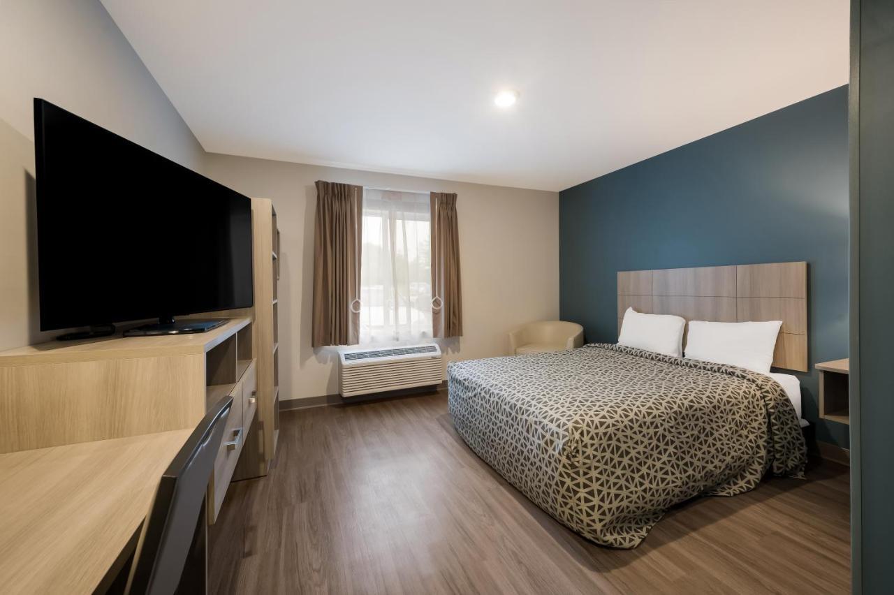 Hotel Woodspring Detroit